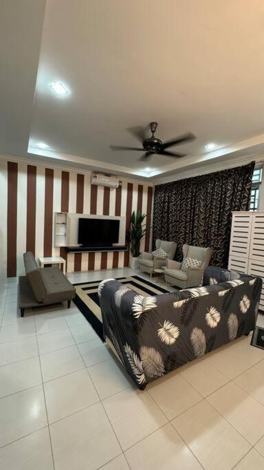 Homestay Bagan Serai Екстер'єр фото